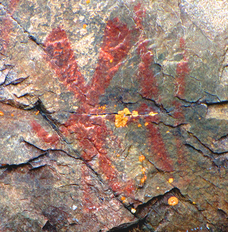 800px-Nanabozho_pictograph,_Mazinaw_Rock